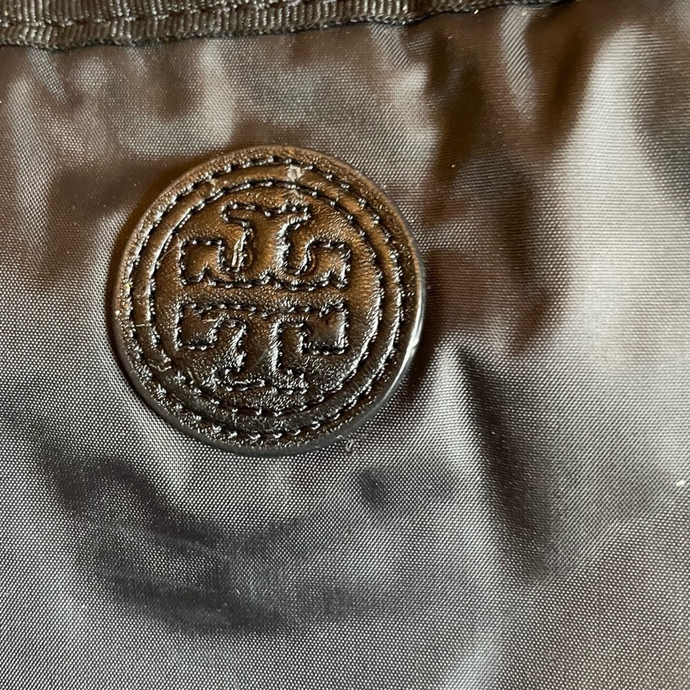 Tory Burch quilted slouch diaper bag - Picture 8 of 10